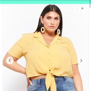 Plus Size Crop Self Tie Shirt 💛